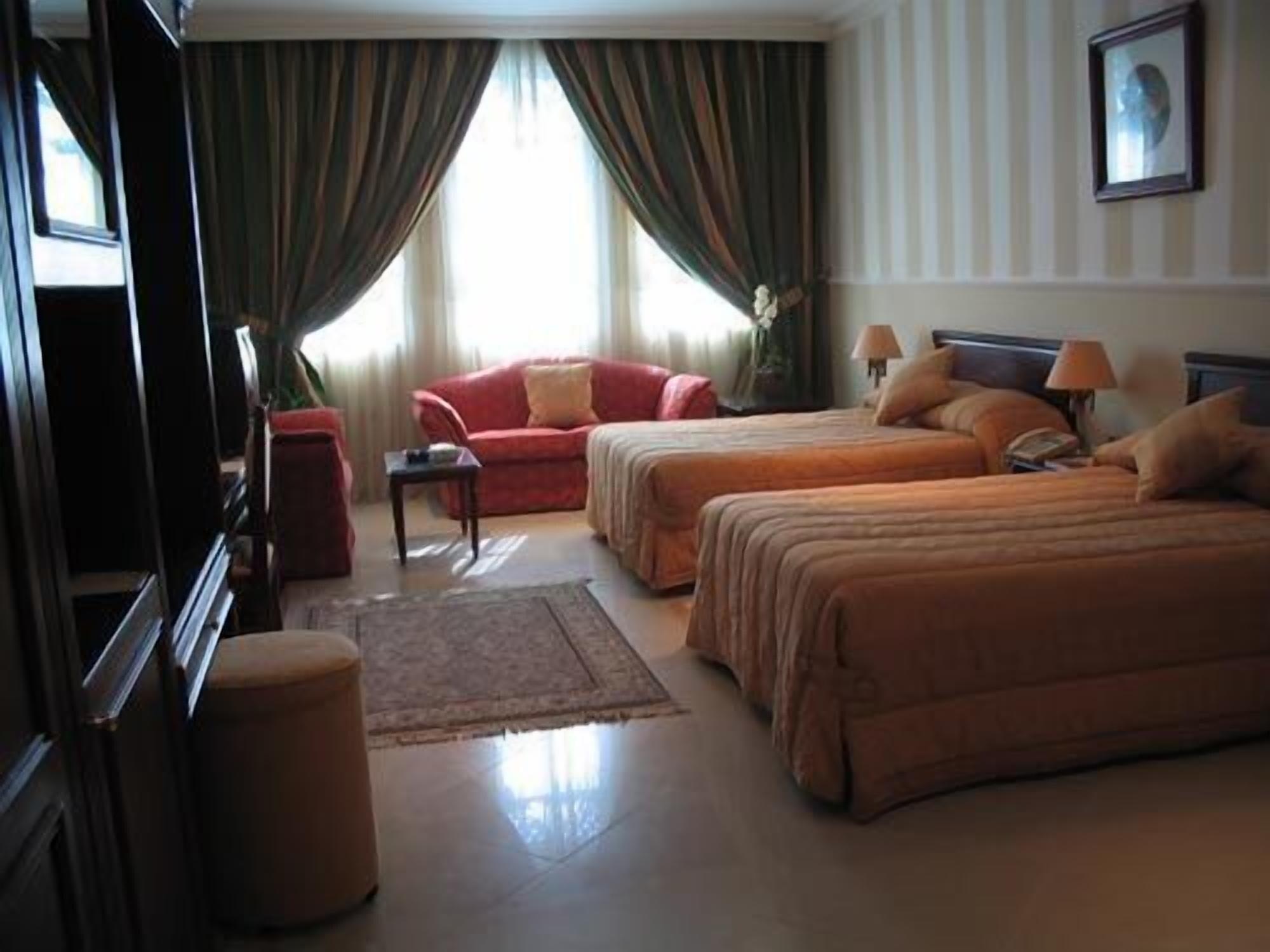 Al Bustan Hotel Doha Ngoại thất bức ảnh
